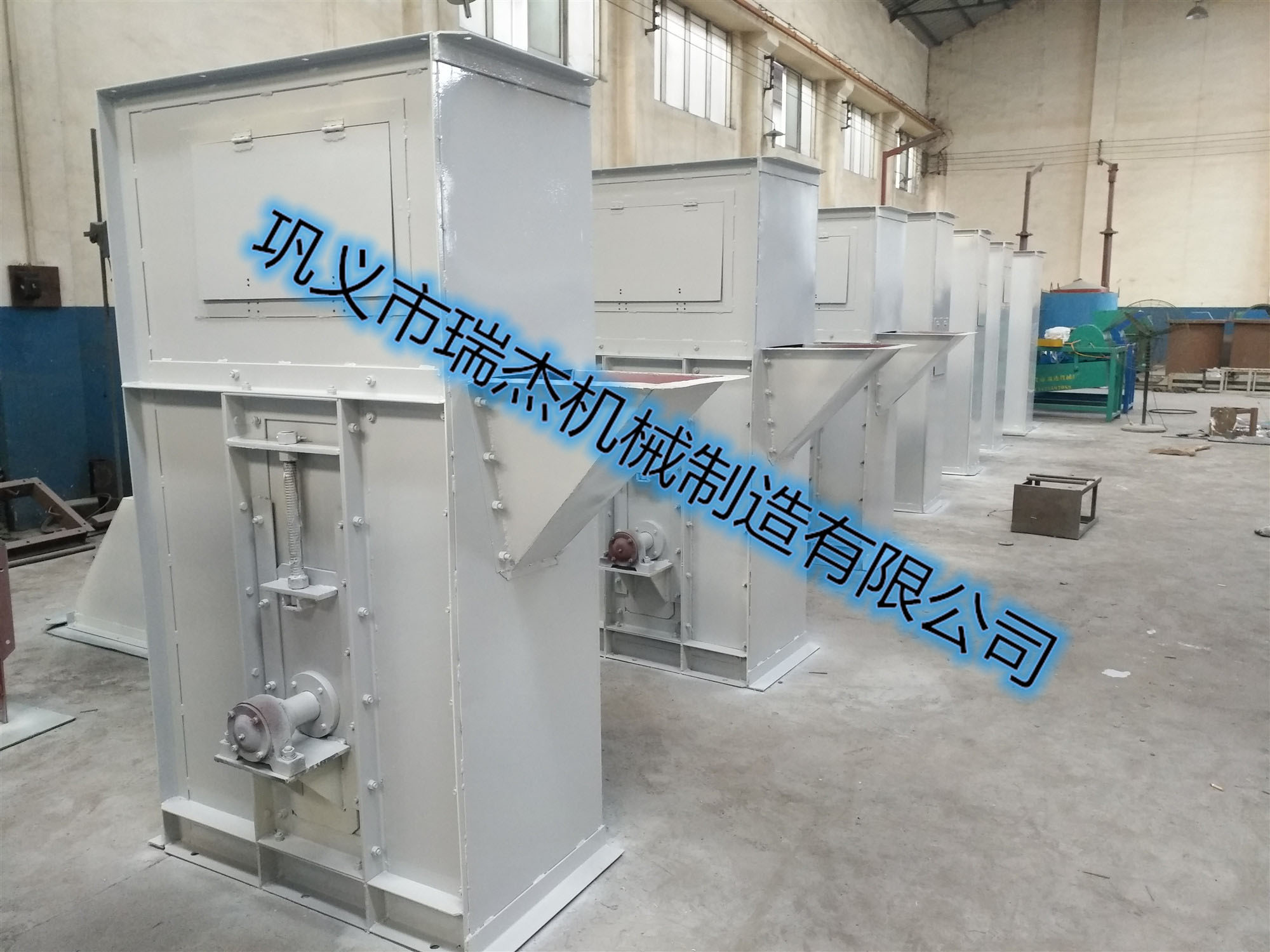 皮帶式斗提機(jī)